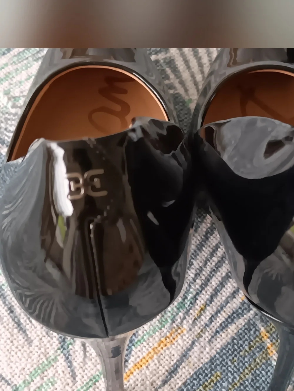 Sam Edelmam Hazel Pointed Toe Pump Heels Black Shiny Patent Leather 4